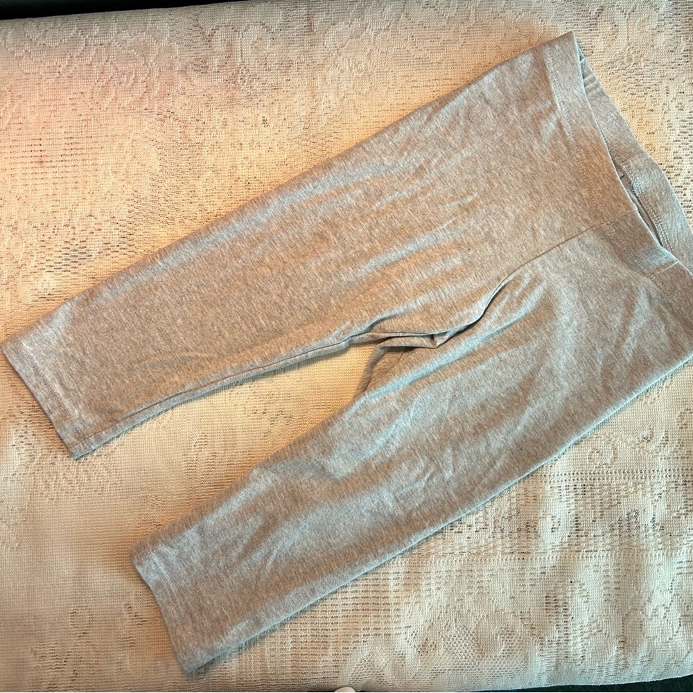 5 for $25 - Gray Kids Capri Leggings